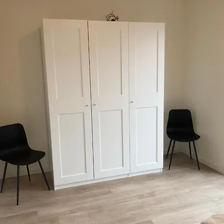 Fou D'eau 5e Verdieping Etage *