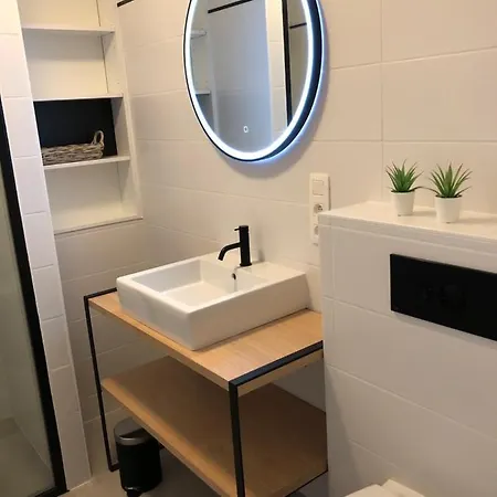 Fou D'eau 5e Verdieping Etage Lejlighed *